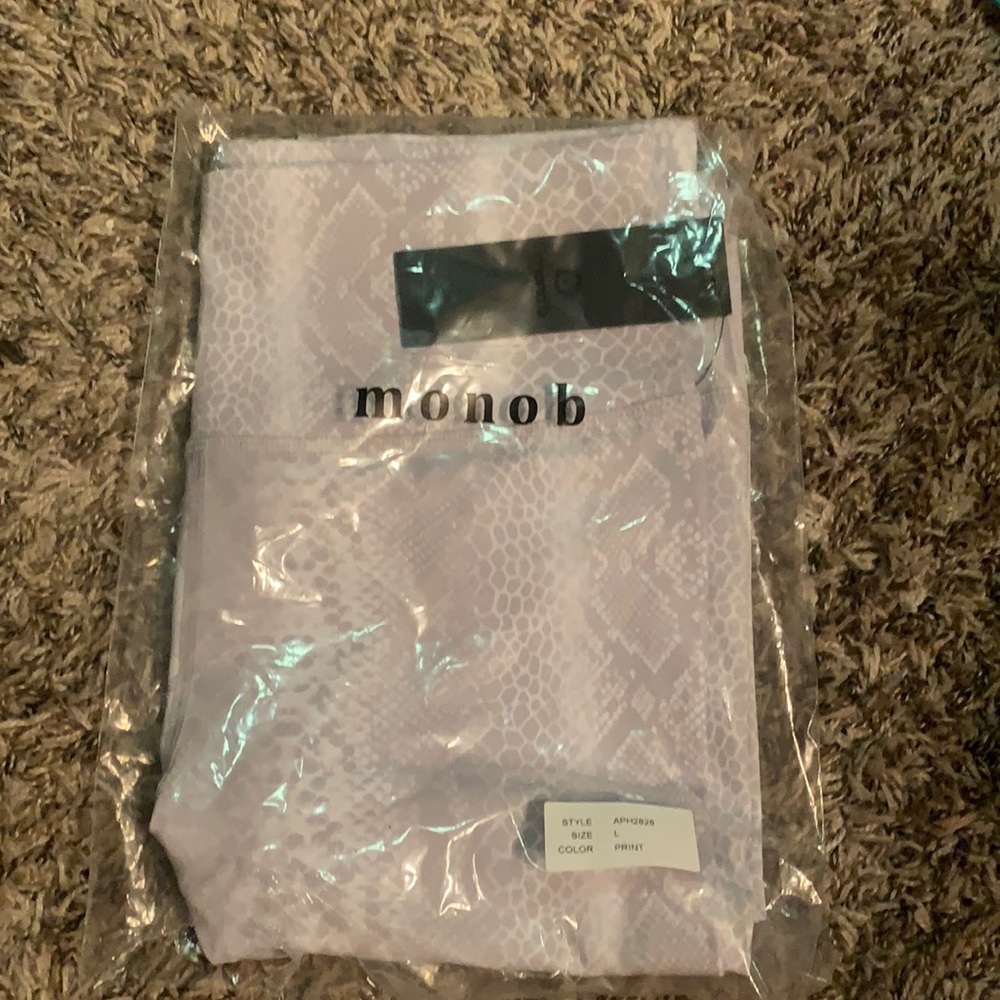 Snake skin leggings